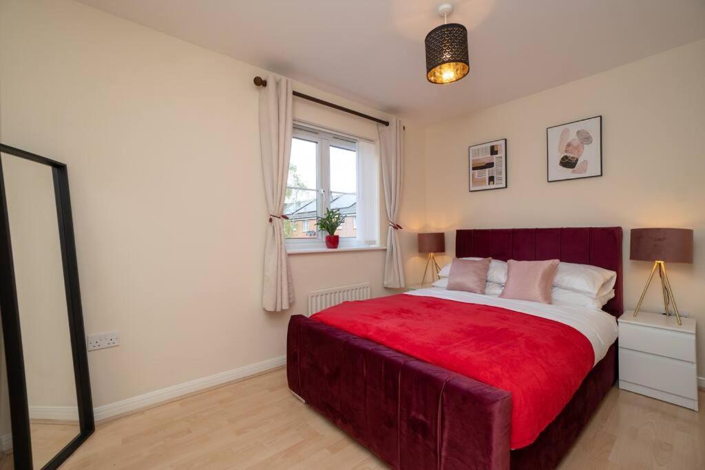 Bristol'S Coach House - 2 Bedroom Detached Apartment With Secure Parking Exterior photo