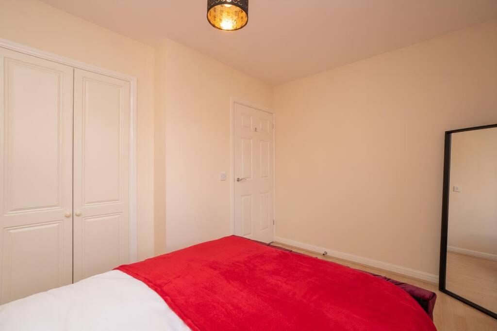 Bristol'S Coach House - 2 Bedroom Detached Apartment With Secure Parking Exterior photo