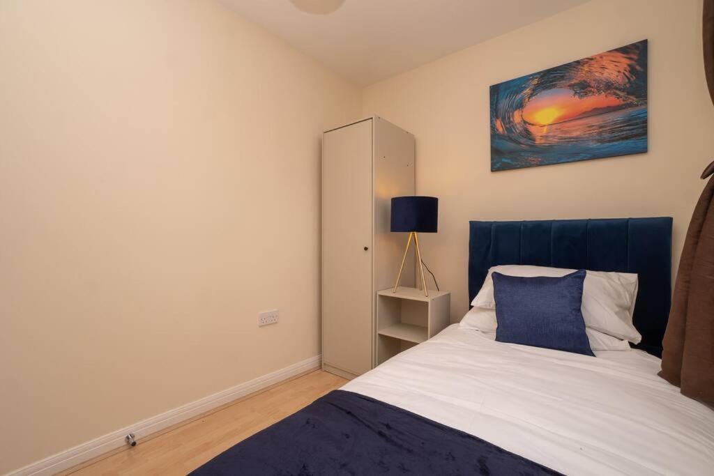 Bristol'S Coach House - 2 Bedroom Detached Apartment With Secure Parking Exterior photo